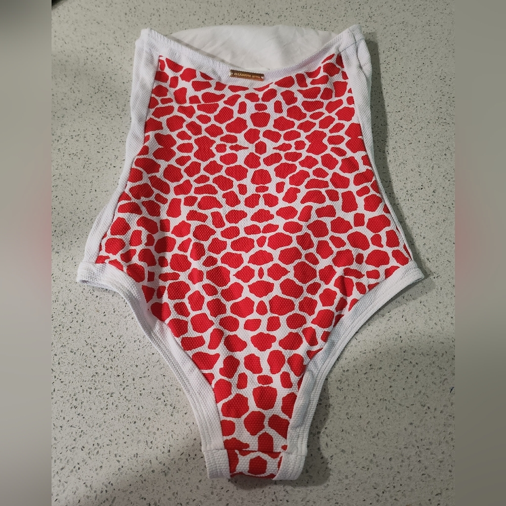 ALEXANDRA MIRO WHITNEY STRUCTURED ONE PIECE SWIMSUIT IN RED GIRAFFE - Picture 8 of 9
